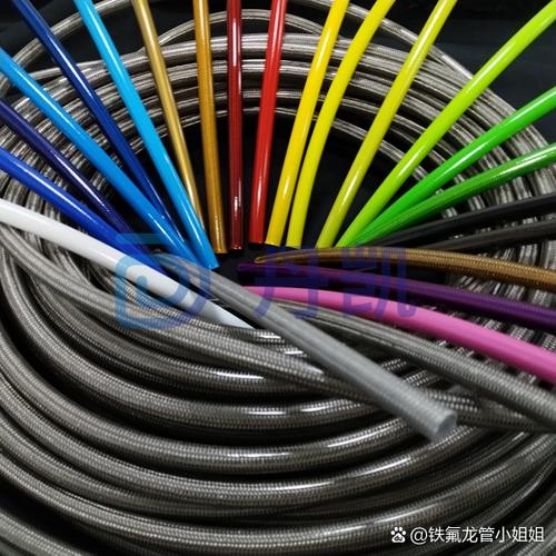 如化工厂内部连接不同设备间的管道系统;此外,在食品加工行业也常作为